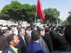 شرکت در مراسم تشییع پیکر شهید مدافع حرم علیرضا بابایی توسط ریاست و تنی چند از همکاران دانشکده 4