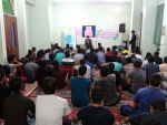 گفتمان دانشگاهی با حضرت استاد عین القضاتی در خوابگاه دانشکده  3