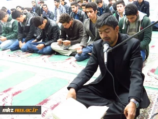 قرائت زیارت عاشورا در نمازخانه دنشگاه در ایام اربعین امام حسین علیه السلام 2