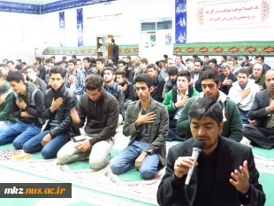 قرائت زیارت عاشورا در نمازخانه دنشگاه در ایام اربعین امام حسین علیه السلام 8