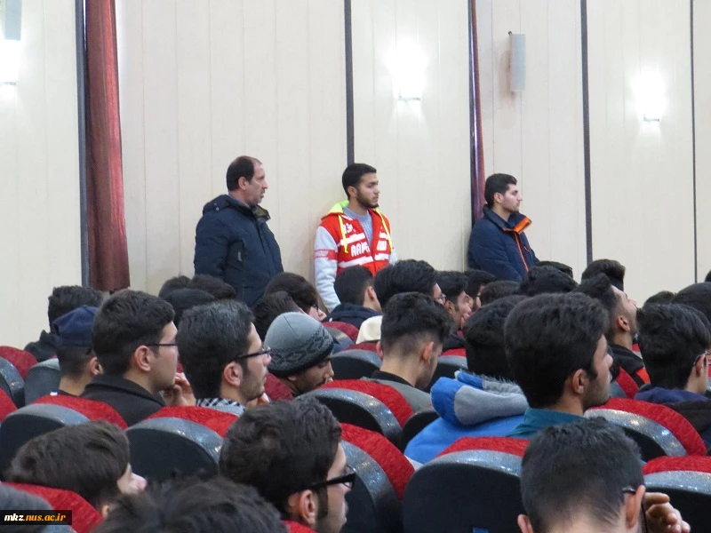 مراسم گرامیداشت یوم الله 16آذر با سخنرانی دکتر علی نقی زاده بامحوریت مدیریت تغییر و توسعه فردی  12