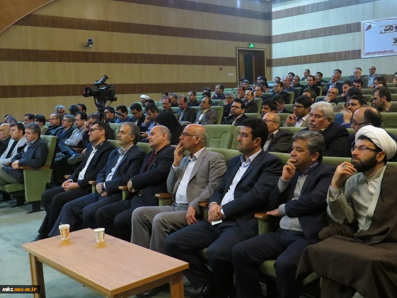 سخنرانی دکتر صالحی عمران ریاست دانشگاه فنی و حرفه ای کشور در دانشگاه اراک بمناسبت هفته پژوهش و بازدید از دانشگاه امیرکبیر، اطهر و کارخانه ماشین سازی اراک و همچنین جلسه با استاندار استان مرکزی 15