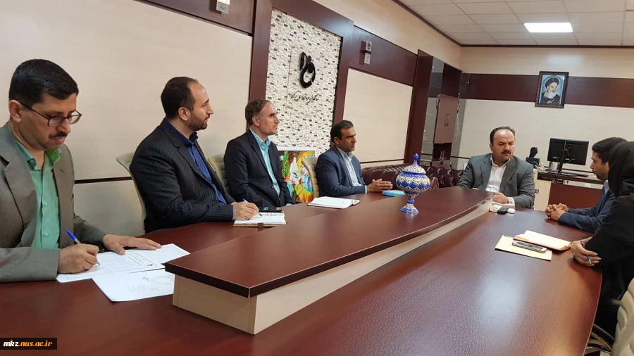 نشست مشترک سرپرست دانشگاه فنی و حرفه ای استان مرکزی با رئیس جهاد دانشگاهی استان مرکزی  3