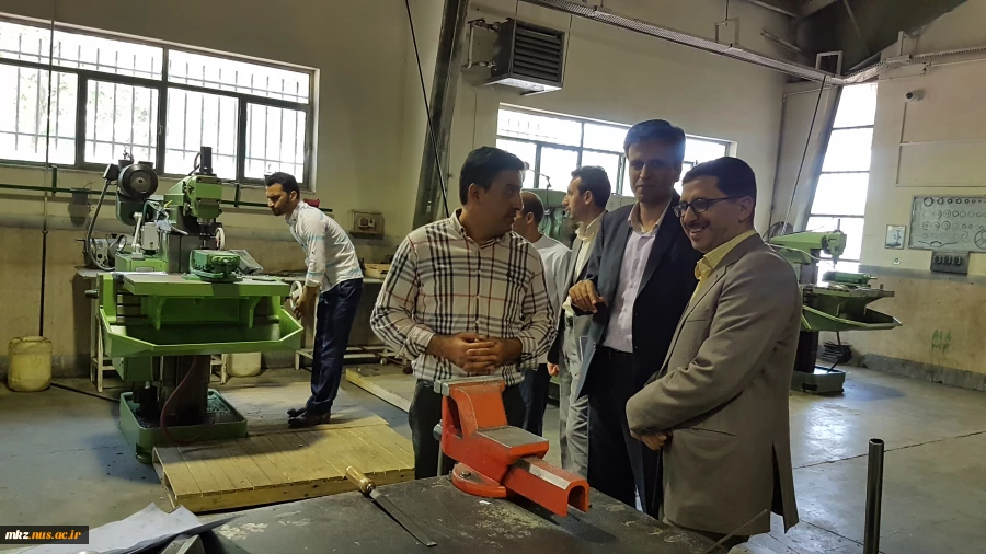 بازدید رئیس اداره فنی و حرفه ای و کاردانش اداره کل آموزش و پرورش استان مرکزی از کلاسهای آموزشی بدو استخدام هنرآموزان 5