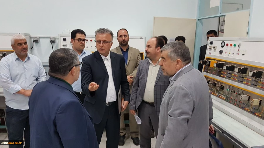 بازدید اعضای کمیسیون آموزش مجلس شورای اسلامی از دانشگاه فنی و حرفه ای استان مرکزی  6