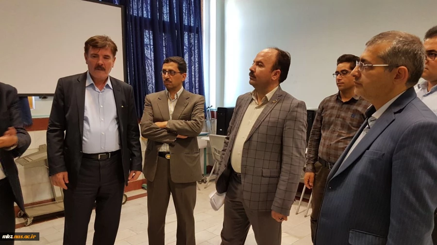 بازدید اعضای کمیسیون آموزش مجلس شورای اسلامی از دانشگاه فنی و حرفه ای استان مرکزی  11
