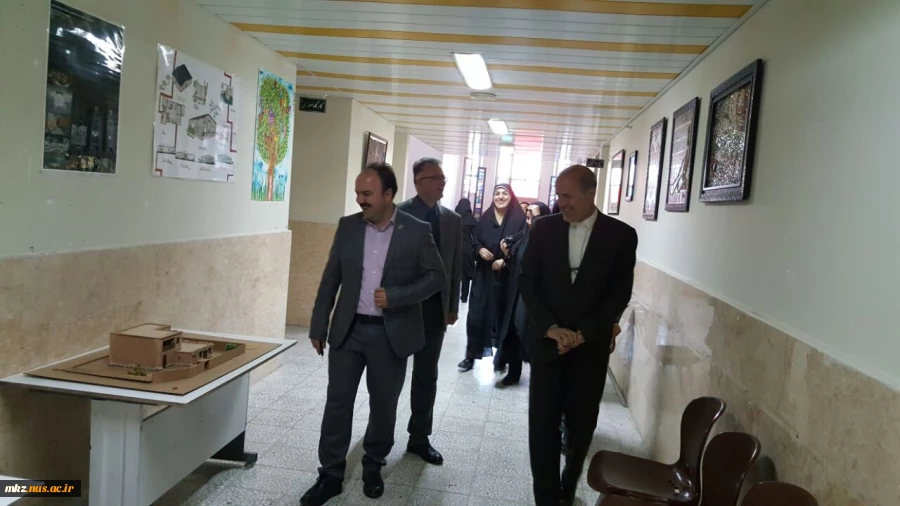 بازدید رئیس واعضای محترم کمیسیون امورآموزش مجلس شورای اسلامی و روسای محترم دانشگاه ها وادارات 2
