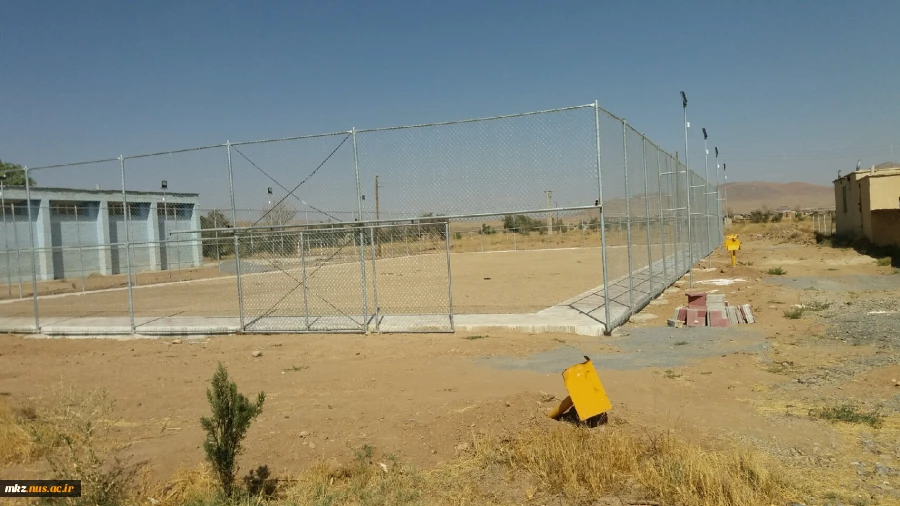 زمین چمج مصنوعی در حال ساخت 2