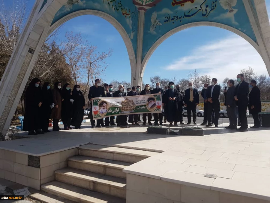 مراسم تجدید بیعت با آرمانهای امام راحل و شهدای انقلاب اسلامی ایران در جوار مقبره شهدای گمنام به مناسبت 12 بهمن و ورود تاریخی امام خمینی (ره)  2