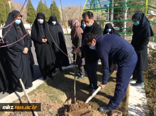 به مناسبت 15 اسفند ماه هفته درختکاری مراسم غرس نهال در دانشکده 2