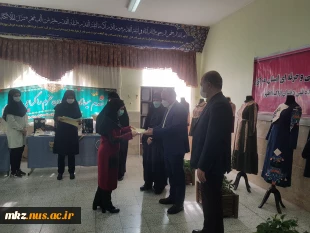 برگزاری نمایشگاه آثار دانشجویان صاحب کسب و کار دانشگاه فنی و حرفه ای استان مرکزی واحد دختران اراک (اطهر)  2