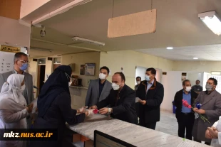 حضور رئیس دانشگاه فنی و حرفه ای استان مرکزی در بیمارستان ولیعصر به مناسبت میلاد حضرت زینب (س) و روز پرستار  2