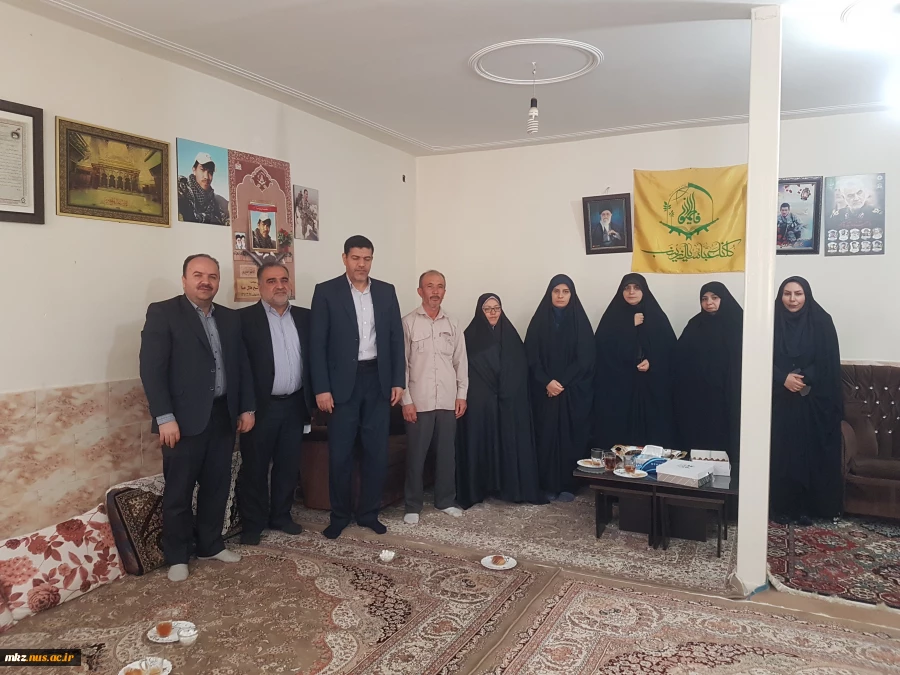 دیدار با خانواده شهدای مدافع حرم به مناسبت 22 اسفند ماه روز بزرگداشت مقام شهدا  4