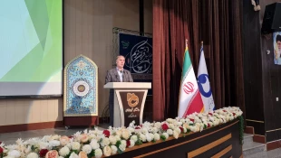برگزاری مراسم گرامیداشت روز ملی فناوری هسته ای و محفل نورانی انس با قرآن  6