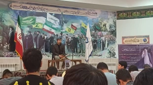 برگزاری مراسم محفل انس با قرآن به مناسبت شهادت خادمین ملت در دانشکده فنی و حرفه ای پسران ساوه(جراحی زاده) 2