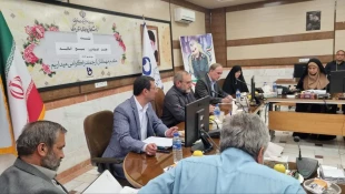 برگزاری نشست هیئت اندیشه ورز اساتید بسیجی در دانشگاه فنی و حرفه ای استان مرکزی 5